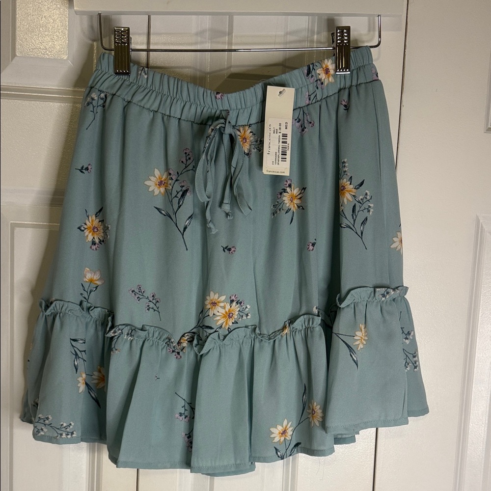 Francesca's Collections Floral Skater Skirt